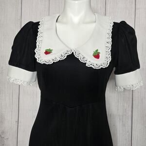 VTG 70s Black Maxi Dress w/ Peter Pan Collar & Strawberry Patches, sz Small